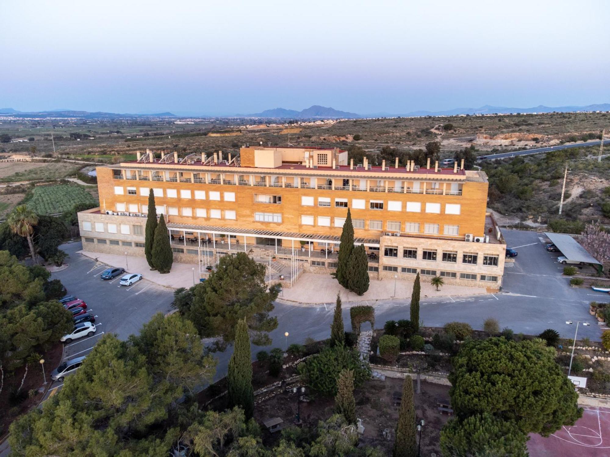 Costablanca Explore Hostel Sports & Events La Mariña Extérieur photo