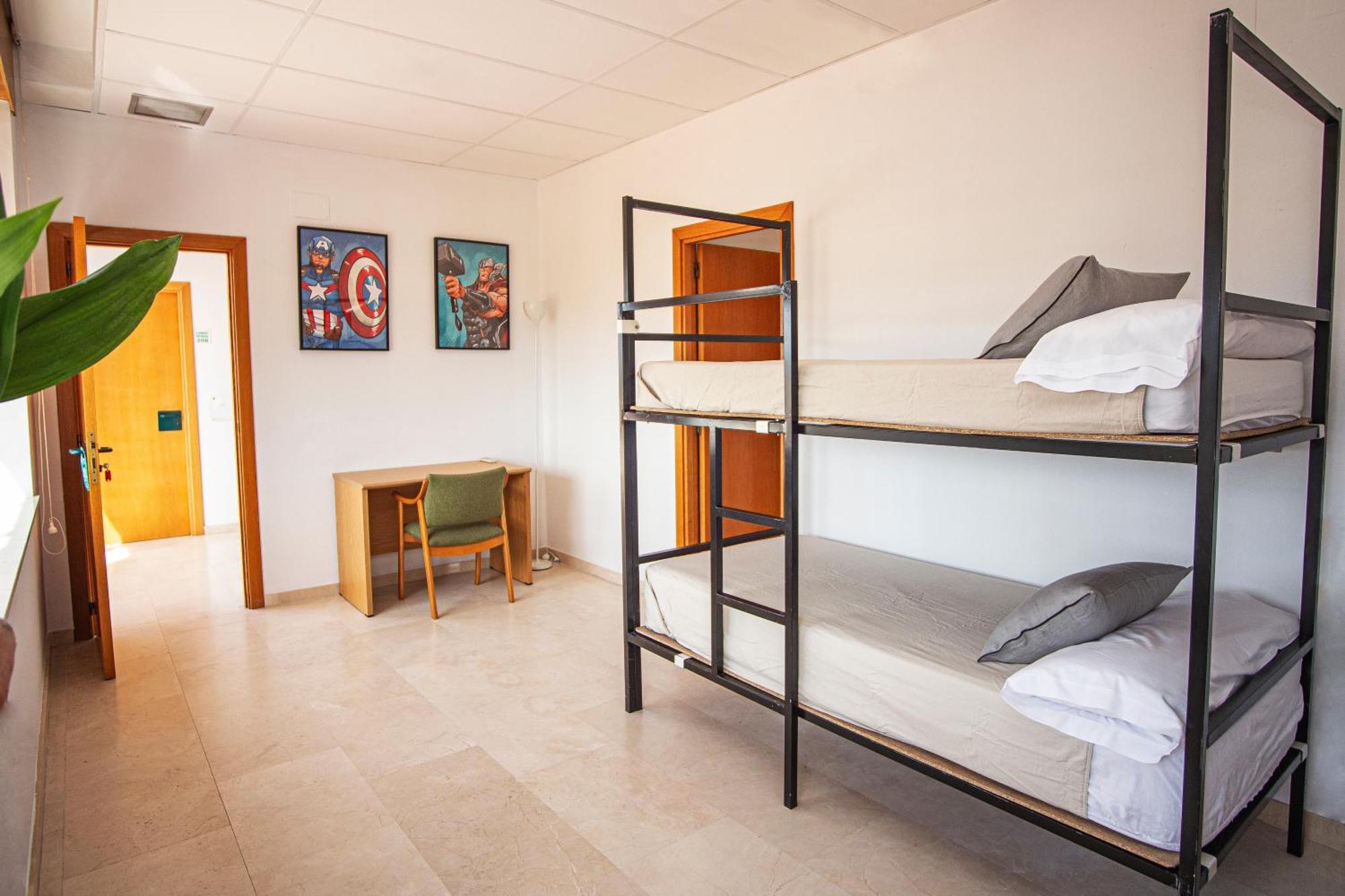 Costablanca Explore Hostel Sports & Events La Mariña Extérieur photo